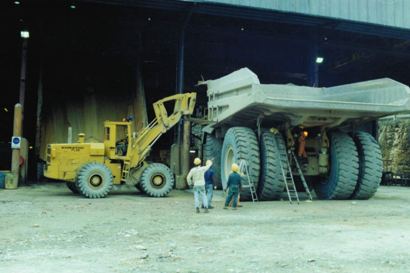 FTC Decarbonizer used on a D10 dozer at Ok Tedi, Papua New Guinea